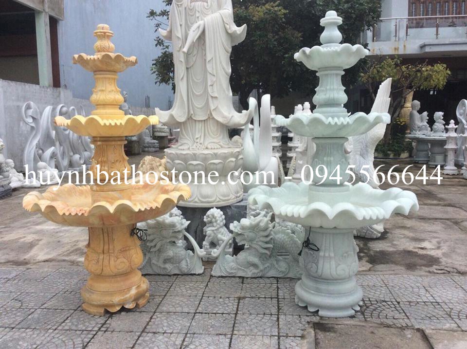 Tháp nước đá trắng đá vàng nguyên khối