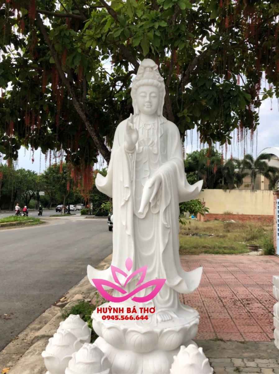 TƯỢNG PHẬT QUAN ÂM NAM HẢI BẰNG ĐÁ