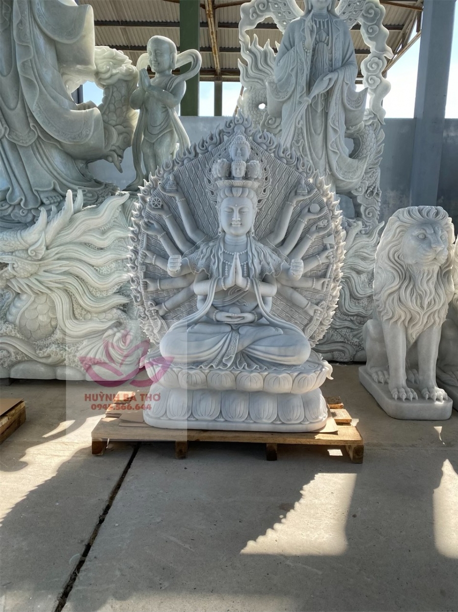 làm tượng phật thiên thủ thiên nhãn bằng đá 